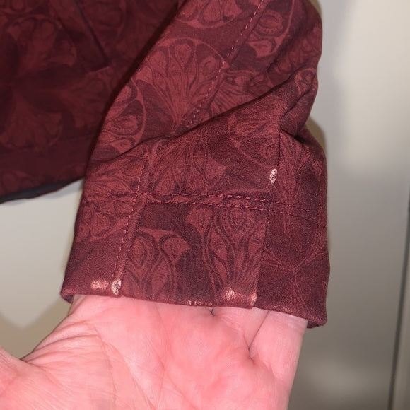 The North Face Full Zip Burgundy Shell Jacket Small - Picture 6 of 8